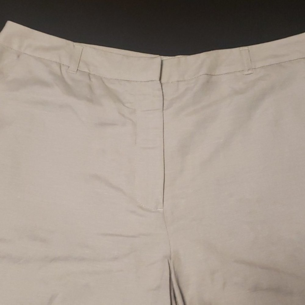 RW&CO Linen Short - Picture 6 of 7